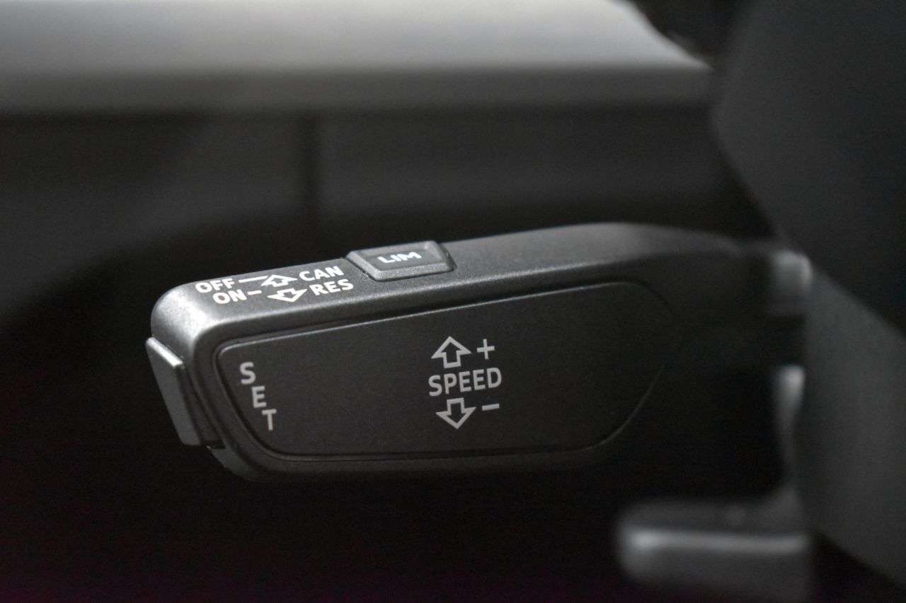 2018 AUDI Q5 2018 AUDI Q5