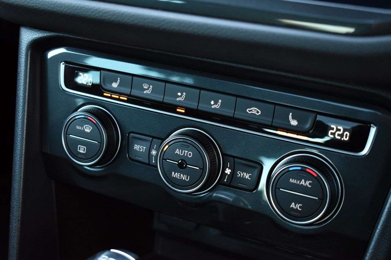 2019 VOLKSWAGEN TIGUAN 2019 VOLKSWAGEN TIGUAN