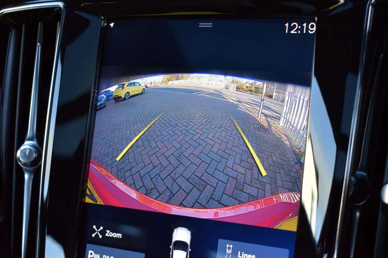 2019 VOLVO S60 2019 VOLVO S60