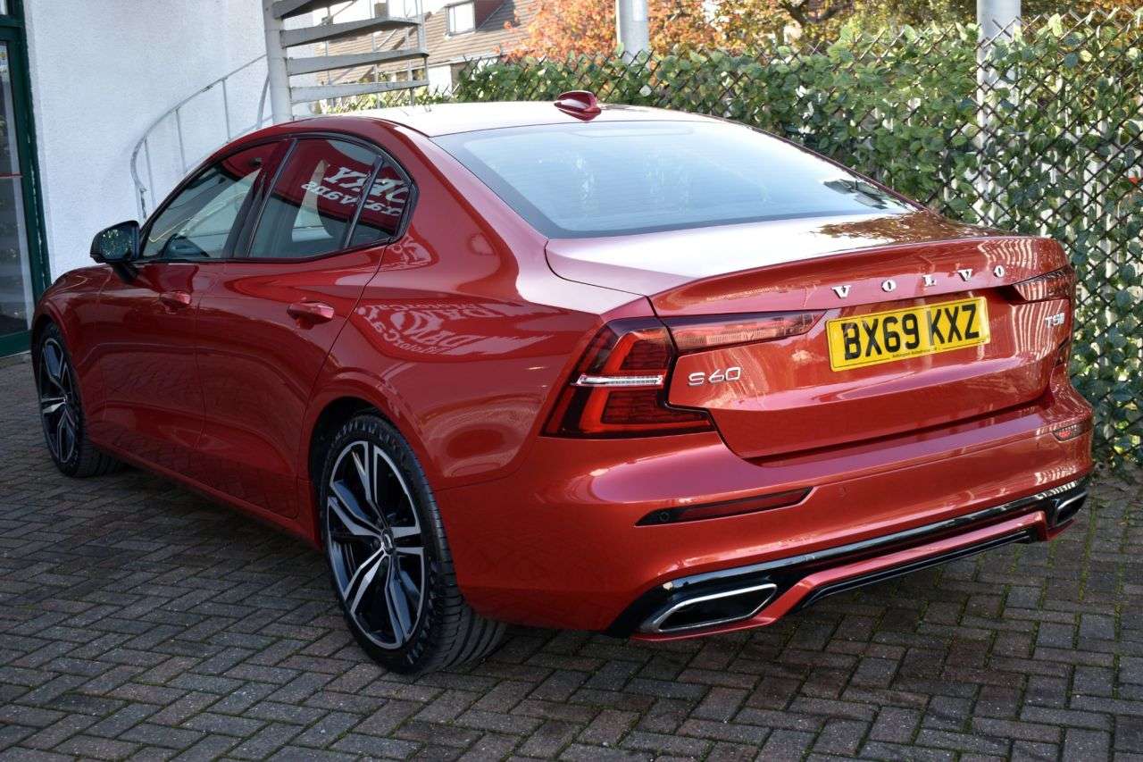 2019 VOLVO S60 2019 VOLVO S60
