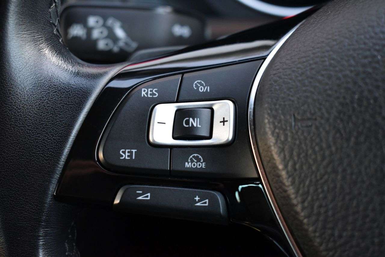 2016 VOLKSWAGEN TIGUAN 2016 VOLKSWAGEN TIGUAN