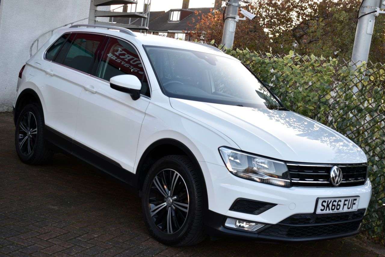 2016 VOLKSWAGEN TIGUAN 2016 VOLKSWAGEN TIGUAN