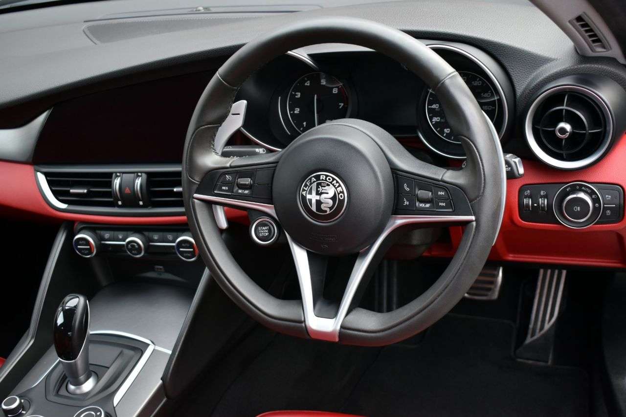 2018 ALFA ROMEO GIULIA 2018 ALFA ROMEO GIULIA