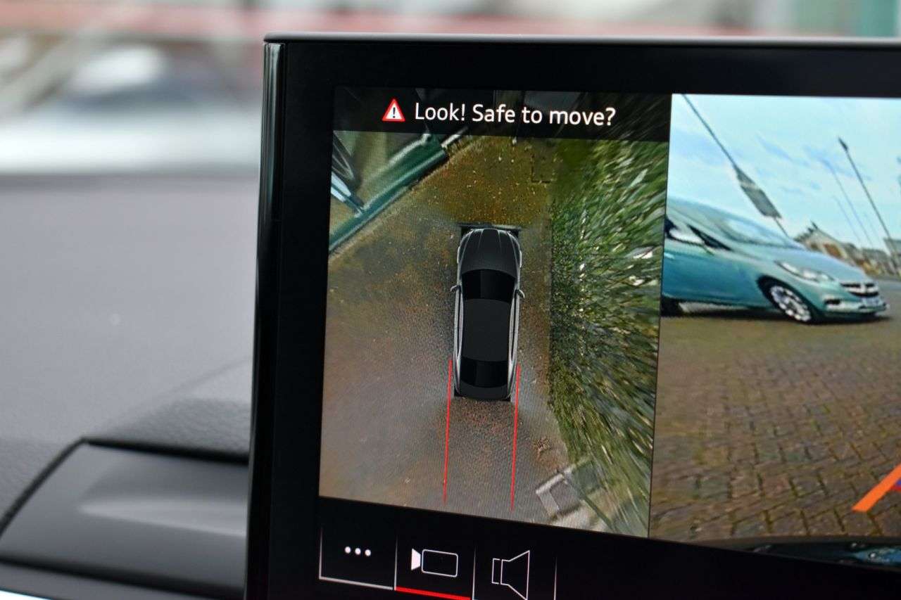 2021 AUDI A5 2021 AUDI A5