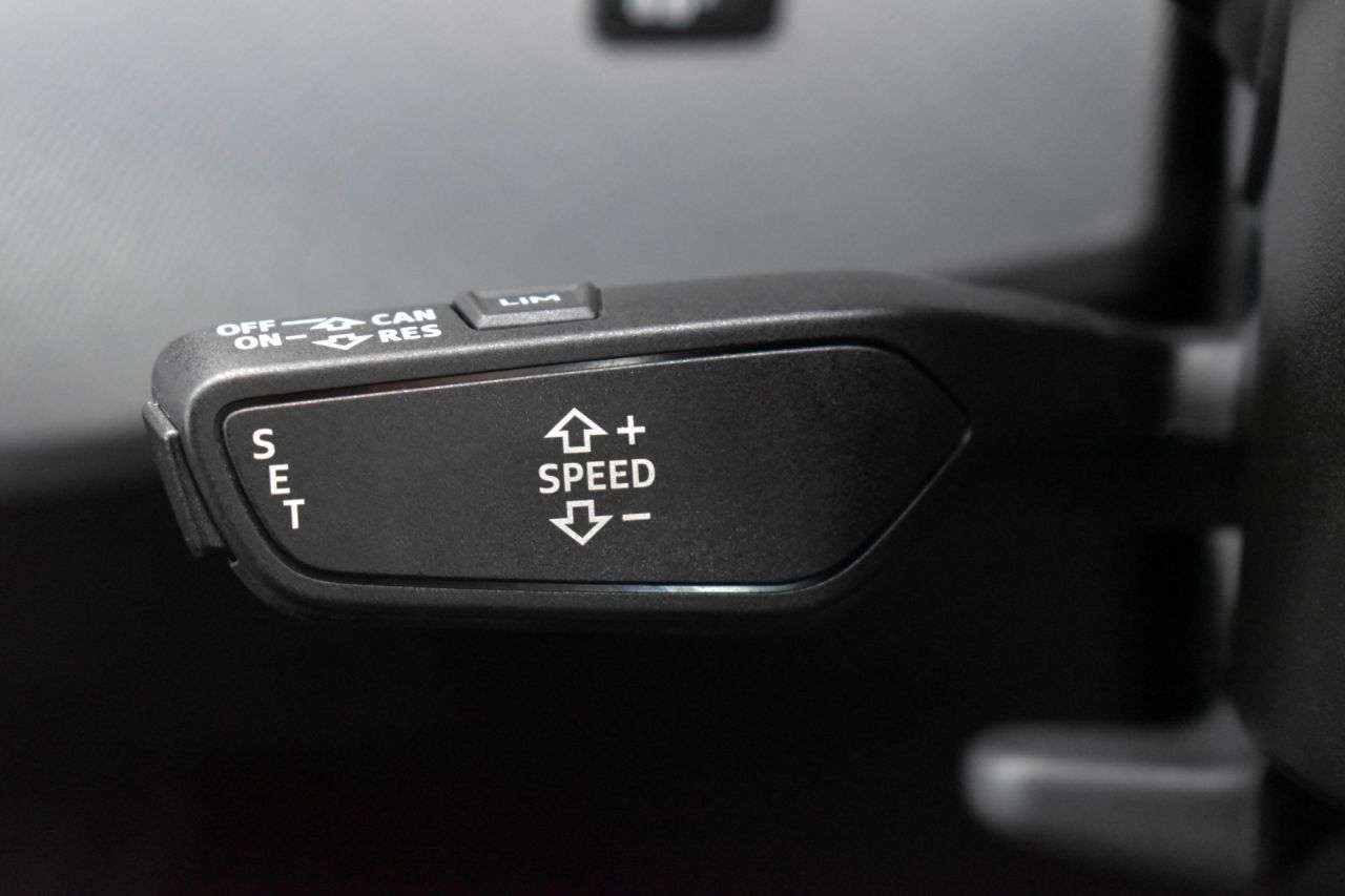 2021 AUDI A5 2021 AUDI A5