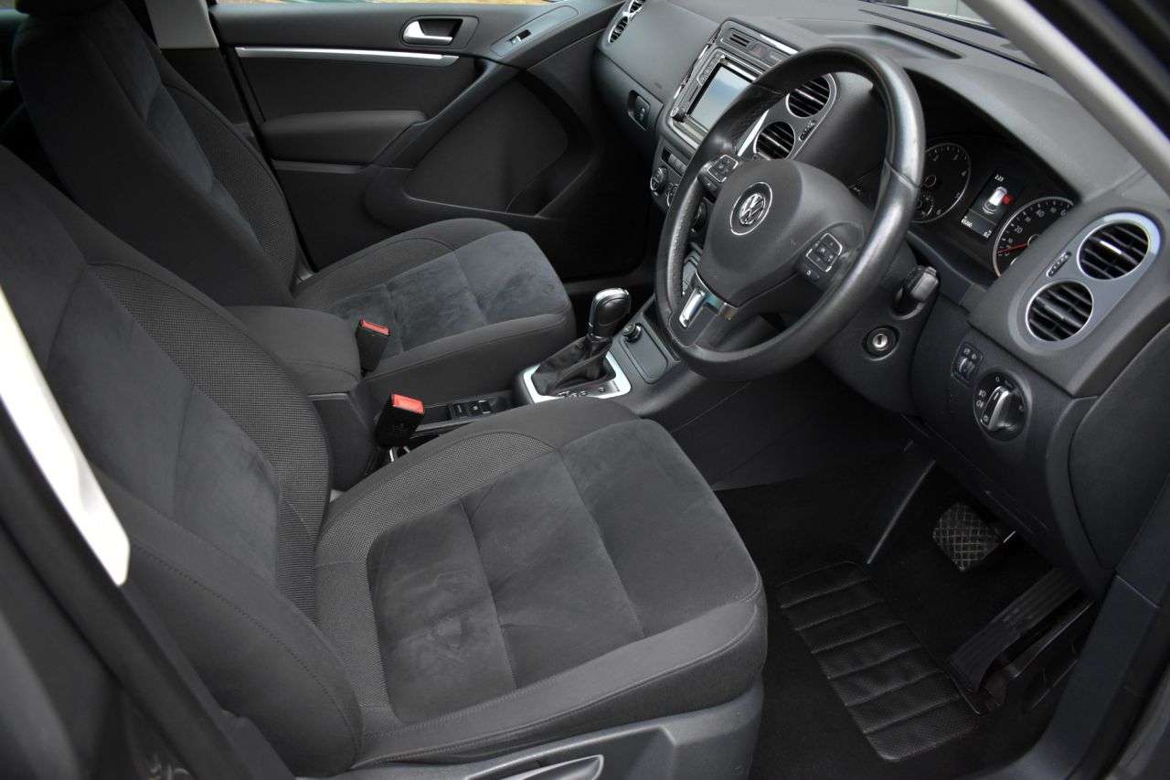 2015 VOLKSWAGEN TIGUAN 2015 VOLKSWAGEN TIGUAN