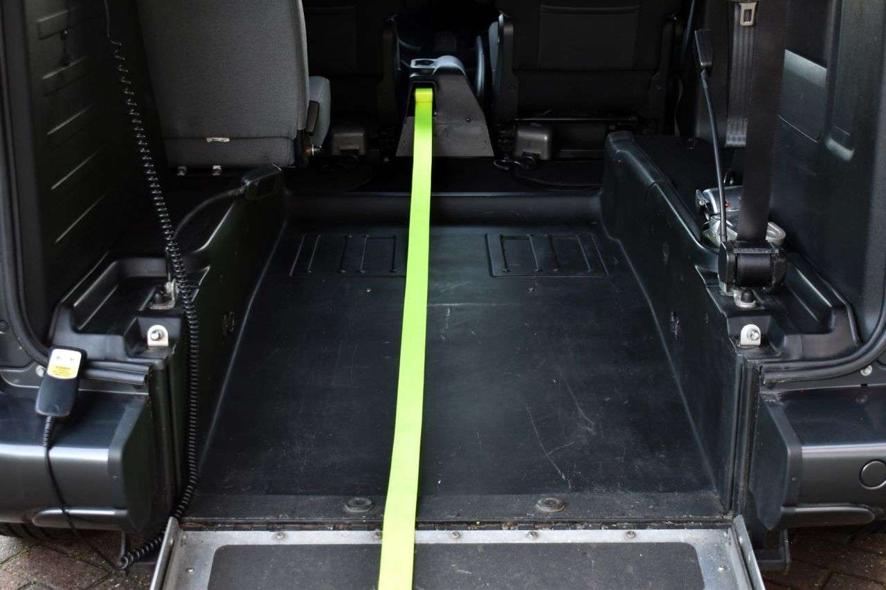 2015 PEUGEOT PARTNER TEPEE 2015 PEUGEOT PARTNER TEPEE