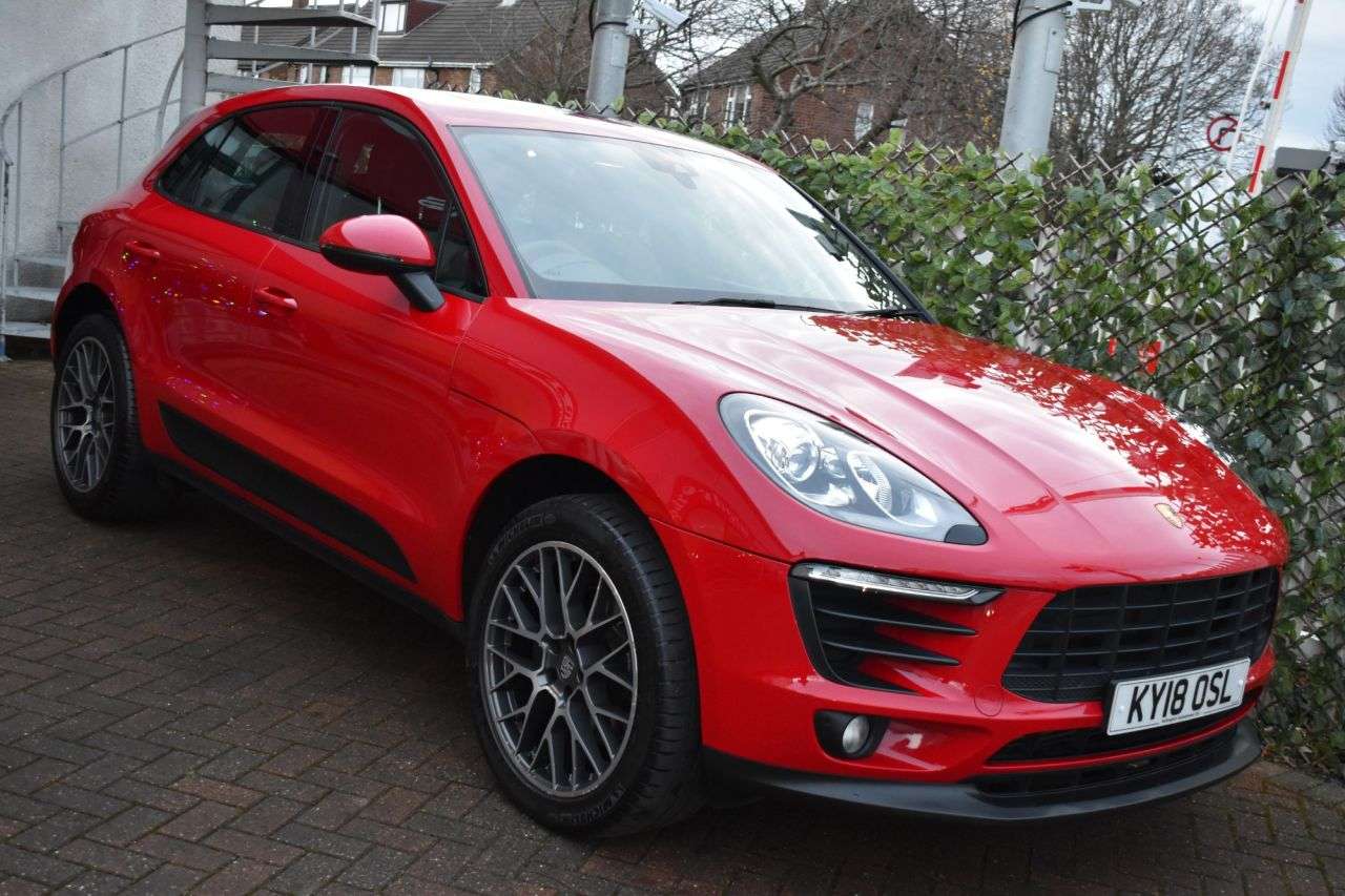 2018 PORSCHE MACAN 2018 PORSCHE MACAN