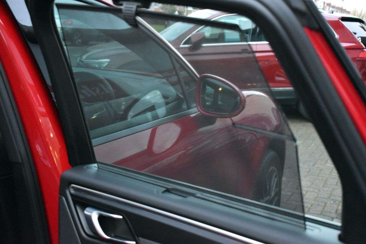 2018 PORSCHE MACAN 2018 PORSCHE MACAN