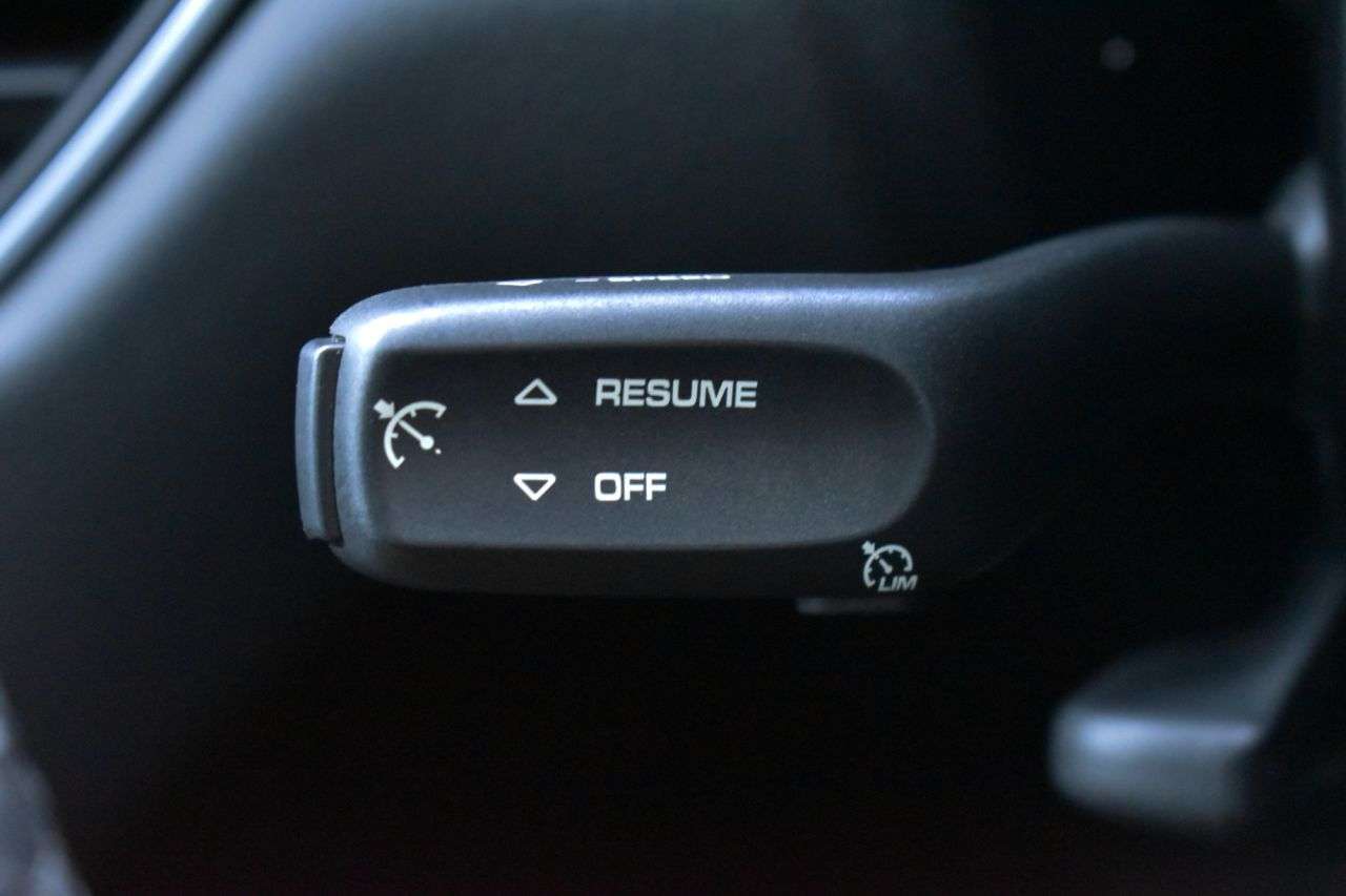 2018 PORSCHE MACAN 2018 PORSCHE MACAN