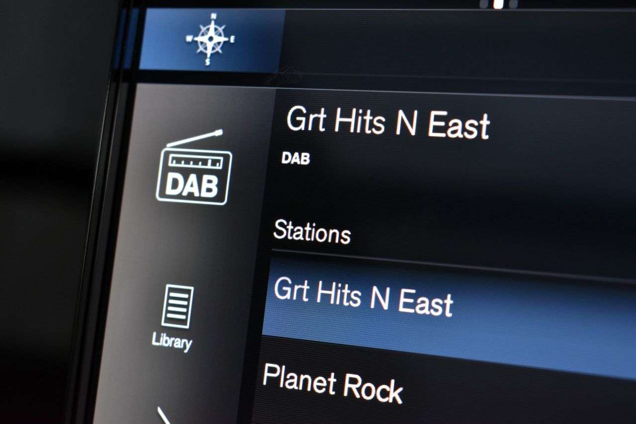 2020 VOLVO XC40 2020 VOLVO XC40