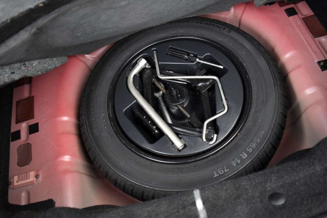 2013 FORD KA 2013 FORD KA