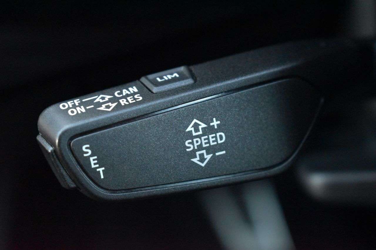 2018 AUDI A4 AVANT 2018 AUDI A4 AVANT