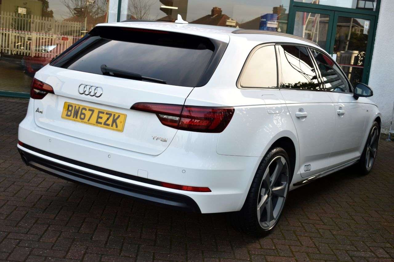 2018 AUDI A4 AVANT 2018 AUDI A4 AVANT