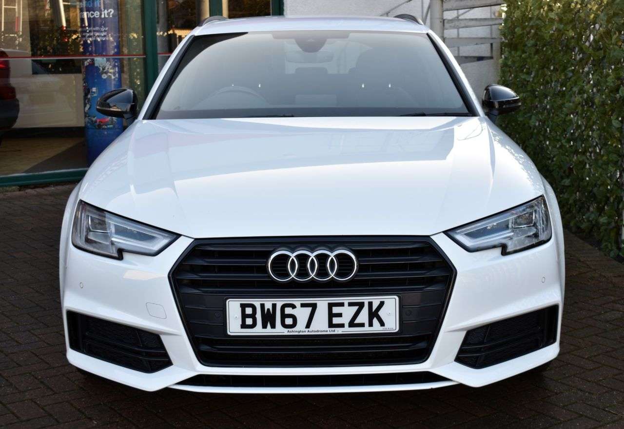 A 2018 AUDI A4 AVANT 1.4TFSi BLACK EDITION ESTATE S-TRONIC AUTO 148 BHP (EURO 6) Heated Seats / A 2018 AUDI A4 AVANT 1.4TFSi BLACK EDITION ESTATE S-TRONIC AUTO 148 BHP (EURO 6) Heated Seats /