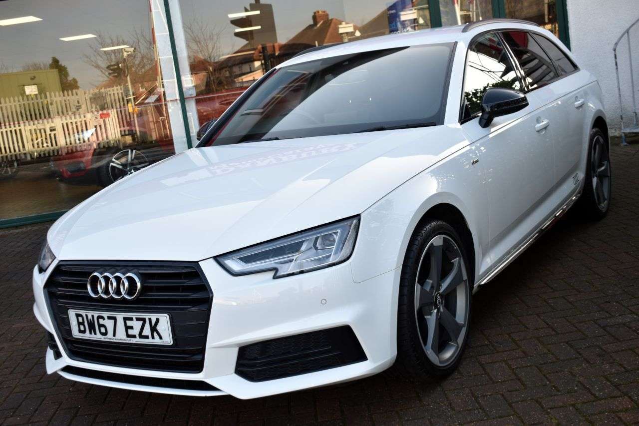 A 2018 AUDI A4 AVANT 1.4TFSi BLACK EDITION ESTATE S-TRONIC AUTO 148 BHP (EURO 6) Heated Seats / A 2018 AUDI A4 AVANT 1.4TFSi BLACK EDITION ESTATE S-TRONIC AUTO 148 BHP (EURO 6) Heated Seats /