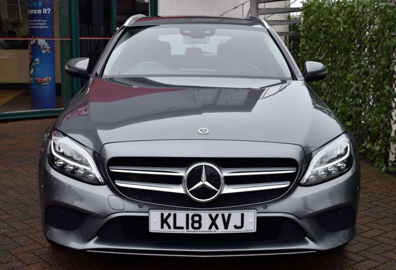 A 2018 MERCEDES-BENZ C-CLASS C200 MHEV EQ BOOST ESTATE 9G-TRONIC 195 BHP (EURO 6) Navigation / Camera / A 2018 MERCEDES-BENZ C-CLASS C200 MHEV EQ BOOST ESTATE 9G-TRONIC 195 BHP (EURO 6) Navigation / Camera /