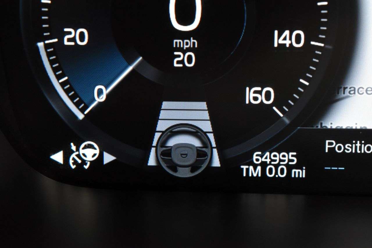 2018 VOLVO S90 2018 VOLVO S90