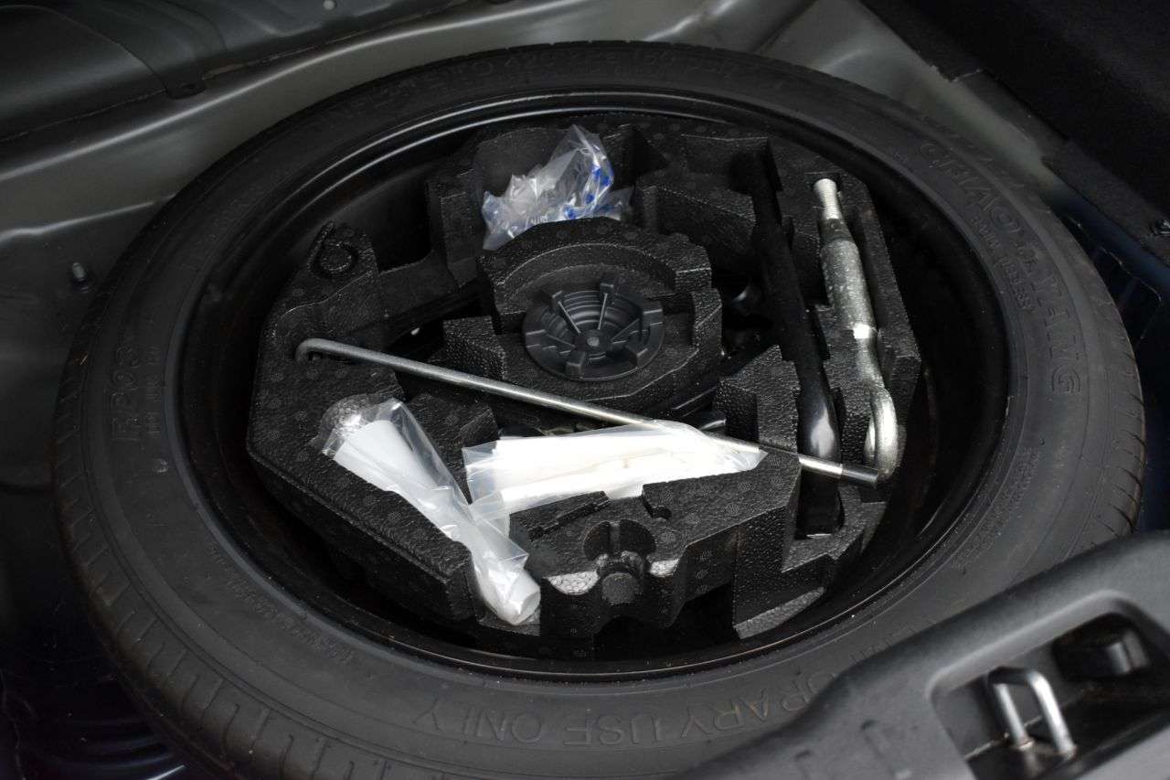 2018 VOLVO S90 2018 VOLVO S90