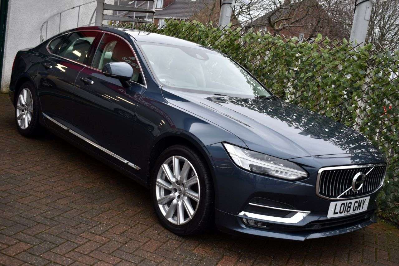 2018 VOLVO S90 2018 VOLVO S90