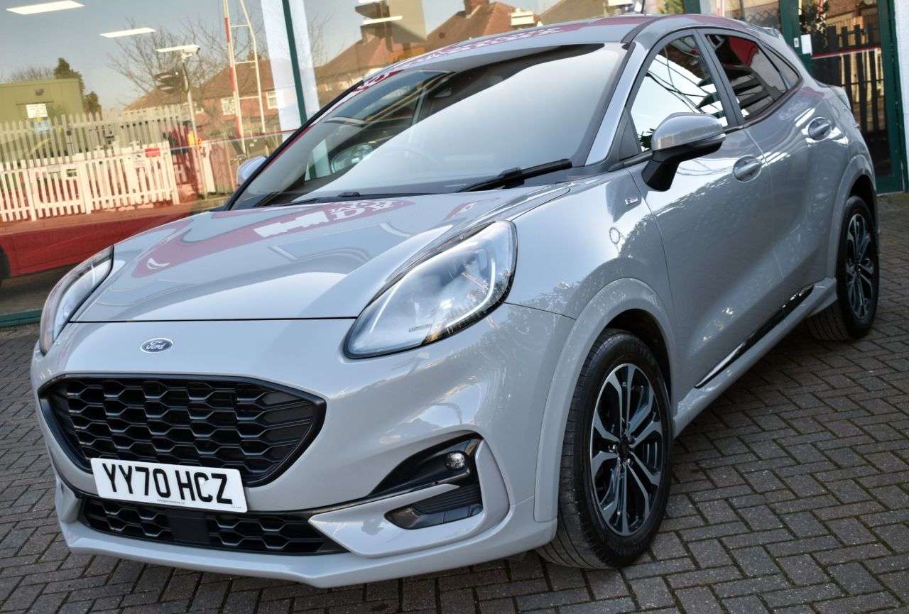 A 2020 FORD PUMA 1.0T ST-LINE MHEV 5 DOOR 6-SPEED 123 BHP (EURO 6) CarPlay / Rear Park / Pri A 2020 FORD PUMA 1.0T ST-LINE MHEV 5 DOOR 6-SPEED 123 BHP (EURO 6) CarPlay / Rear Park / Pri
