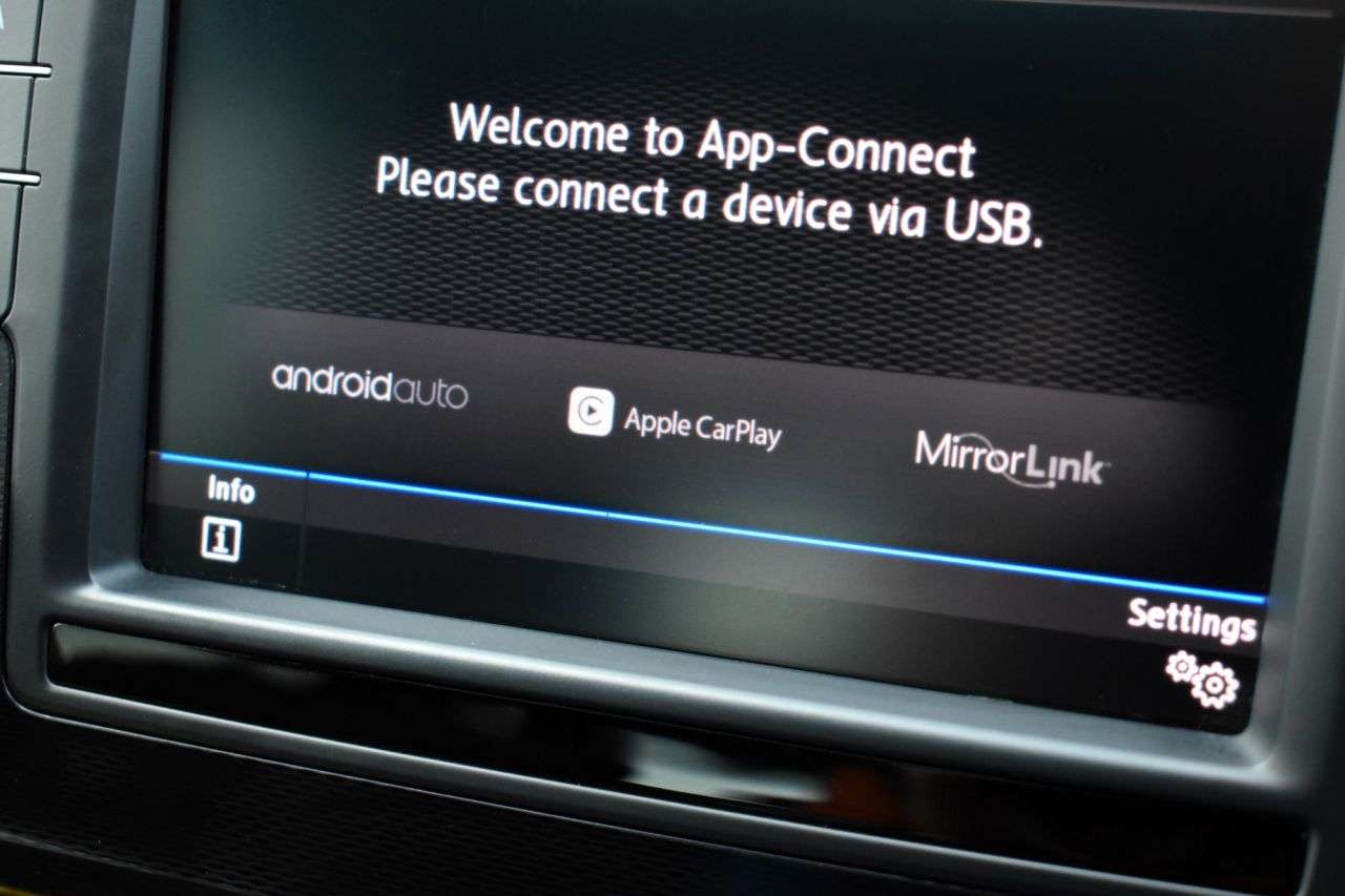 2017 VOLKSWAGEN GOLF 2017 VOLKSWAGEN GOLF