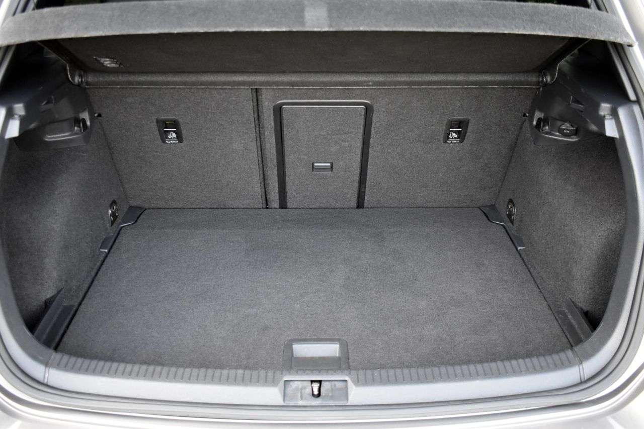 2017 VOLKSWAGEN GOLF 2017 VOLKSWAGEN GOLF