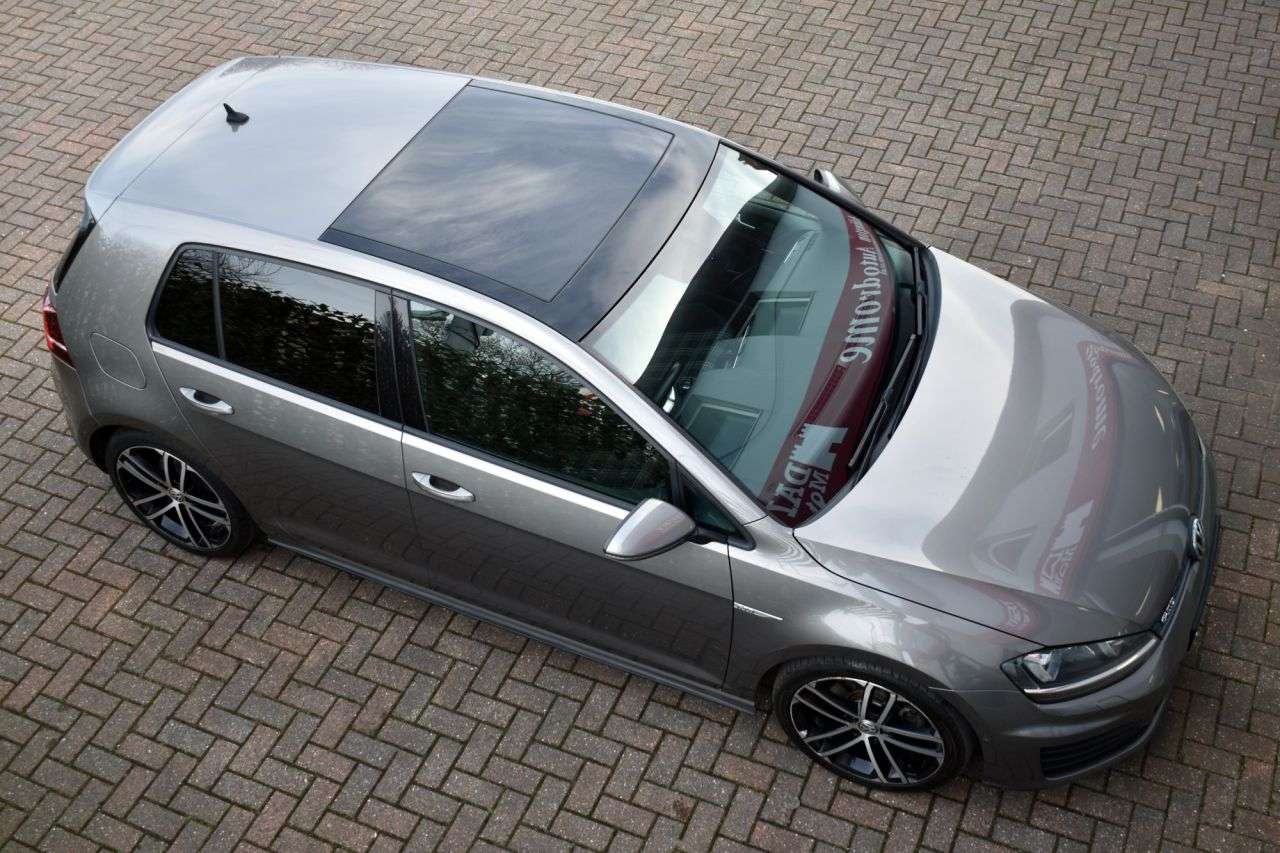 2017 VOLKSWAGEN GOLF 2017 VOLKSWAGEN GOLF