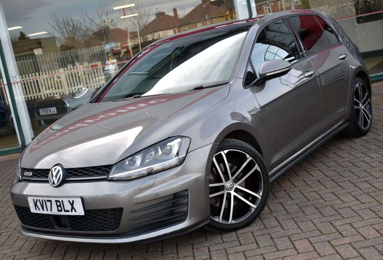 2017 VOLKSWAGEN GOLF 2017 VOLKSWAGEN GOLF