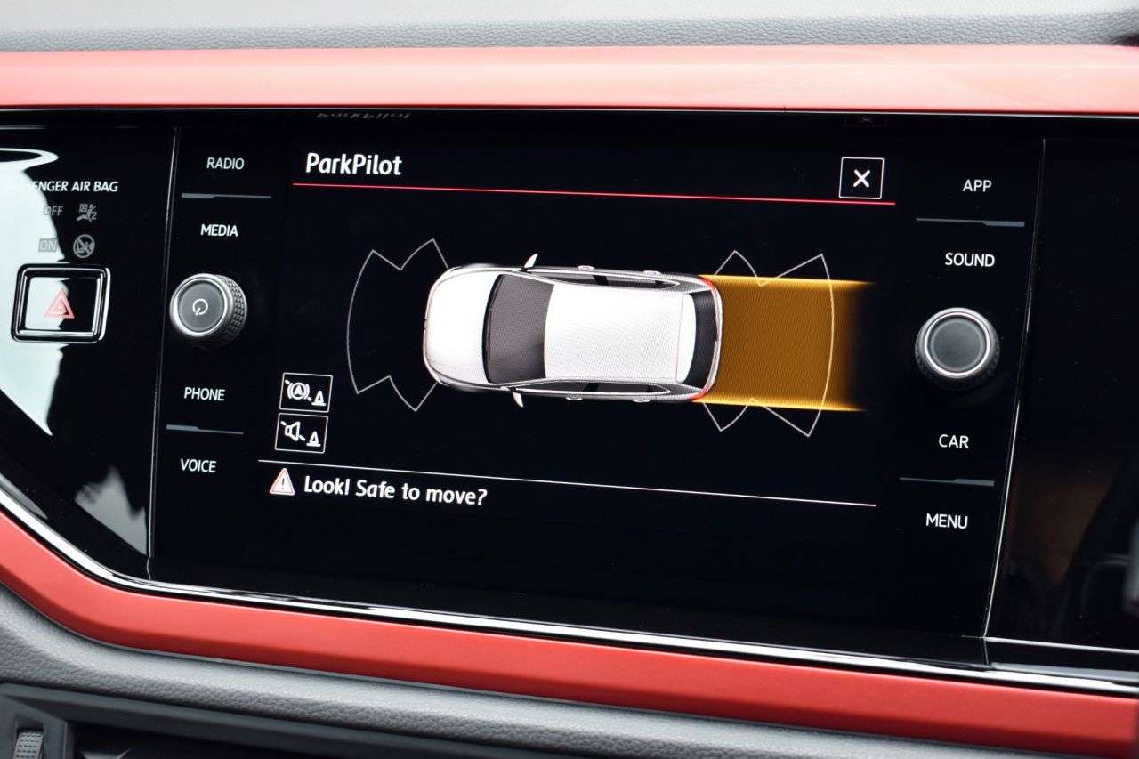 2019 VOLKSWAGEN POLO 2019 VOLKSWAGEN POLO