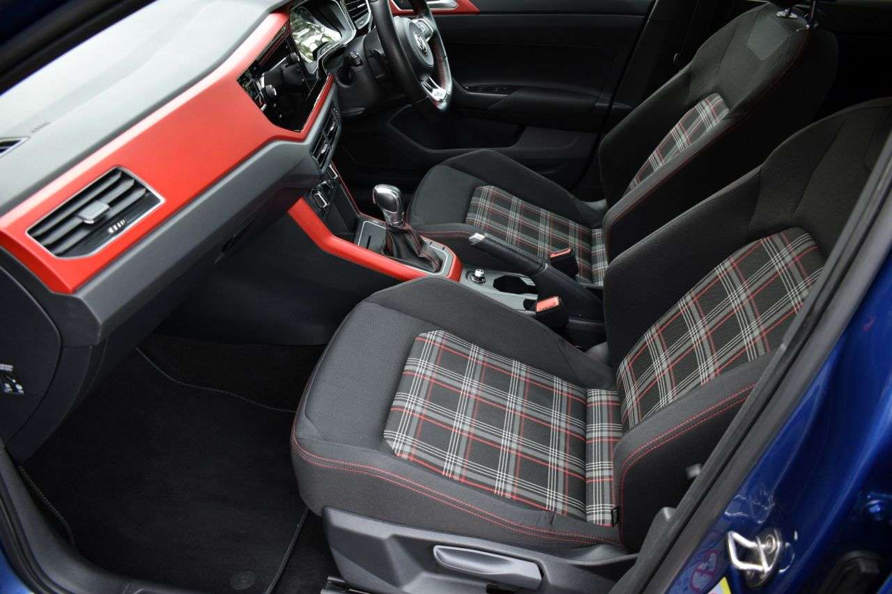 2019 VOLKSWAGEN POLO 2019 VOLKSWAGEN POLO