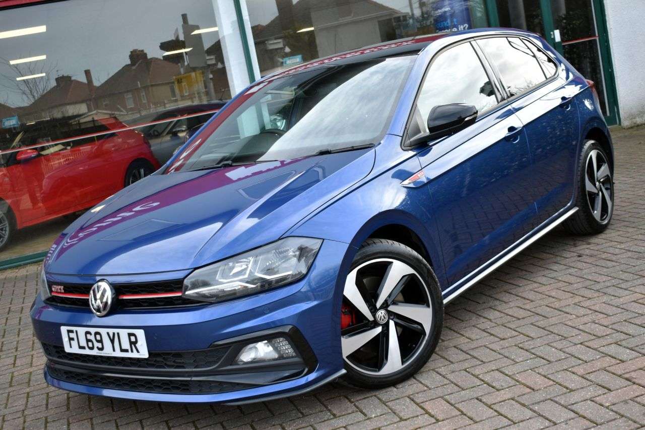 2019 VOLKSWAGEN POLO 2019 VOLKSWAGEN POLO