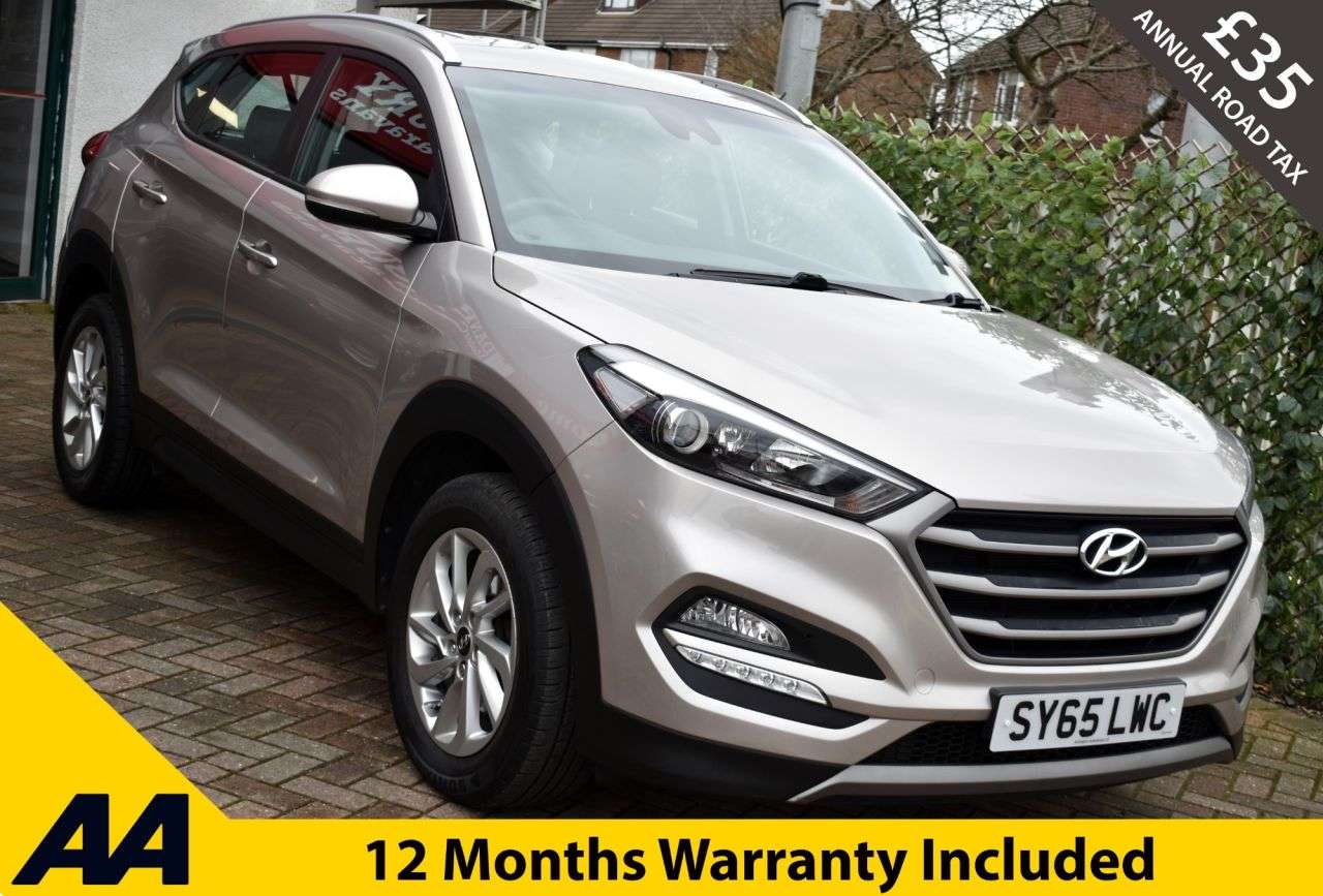 A 2015 HYUNDAI TUCSON 1.7CRDi SE NAV 5 DOOR 6-SPEED 114 BHP (EURO 6) Nav / Camera / DAB / Cruise A 2015 HYUNDAI TUCSON 1.7CRDi SE NAV 5 DOOR 6-SPEED 114 BHP (EURO 6) Nav / Camera / DAB / Cruise