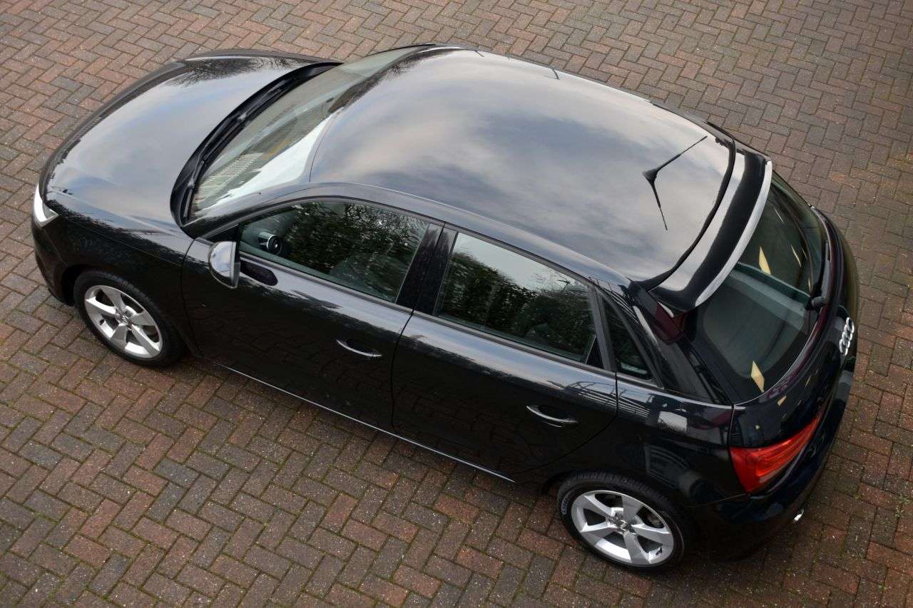 2016 AUDI A1 2016 AUDI A1