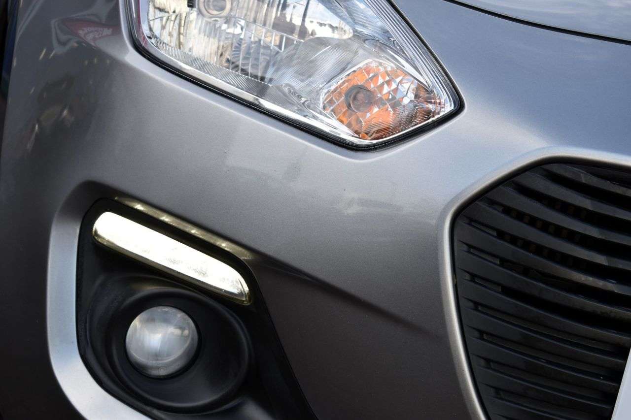 2017 SUZUKI SWIFT 2017 SUZUKI SWIFT