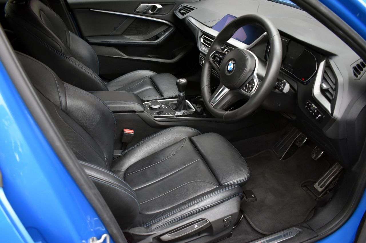 2019 BMW 1 SERIES 2019 BMW 1 SERIES