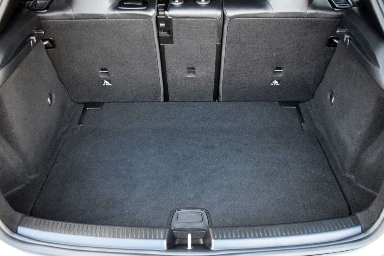 2018 MERCEDES-BENZ A-CLASS 2018 MERCEDES-BENZ A-CLASS