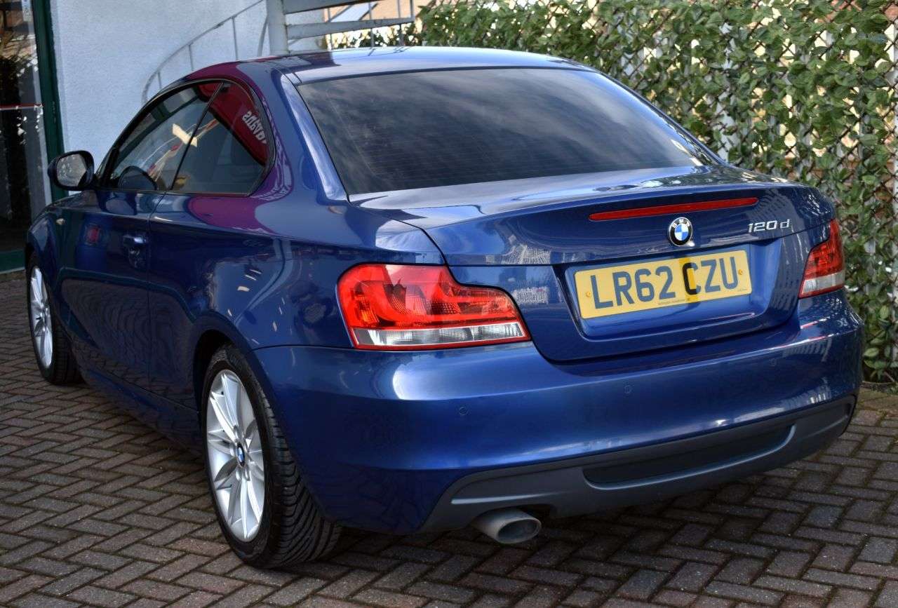 2012 BMW 1 SERIES 2012 BMW 1 SERIES