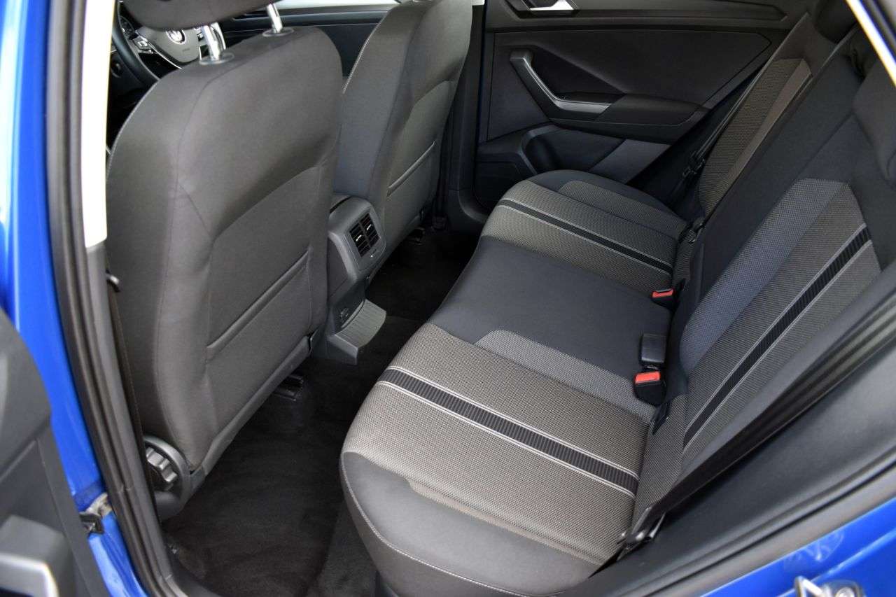 2020 VOLKSWAGEN T-ROC 2020 VOLKSWAGEN T-ROC