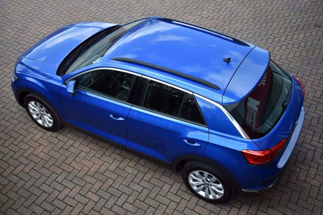 2020 VOLKSWAGEN T-ROC 2020 VOLKSWAGEN T-ROC