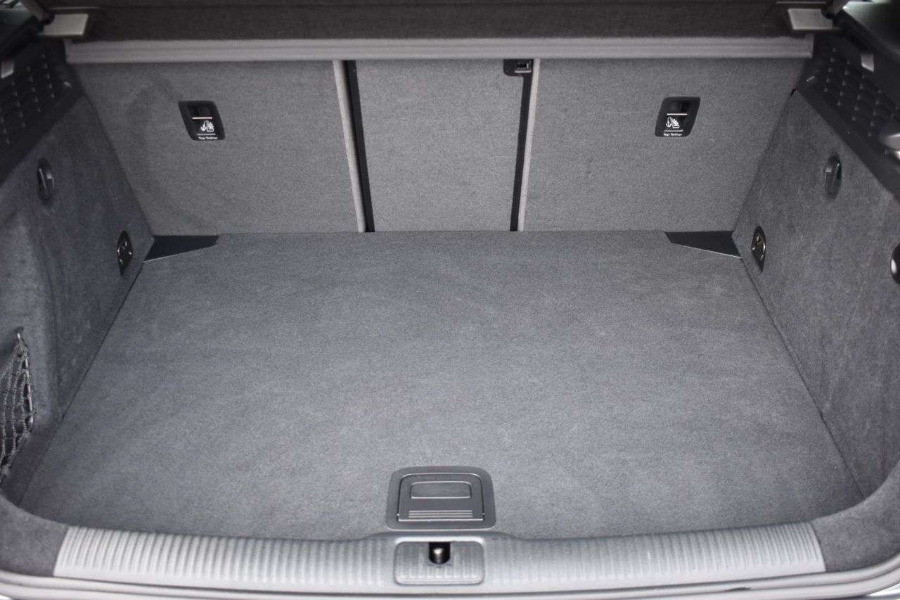 2016 AUDI A3 2016 AUDI A3