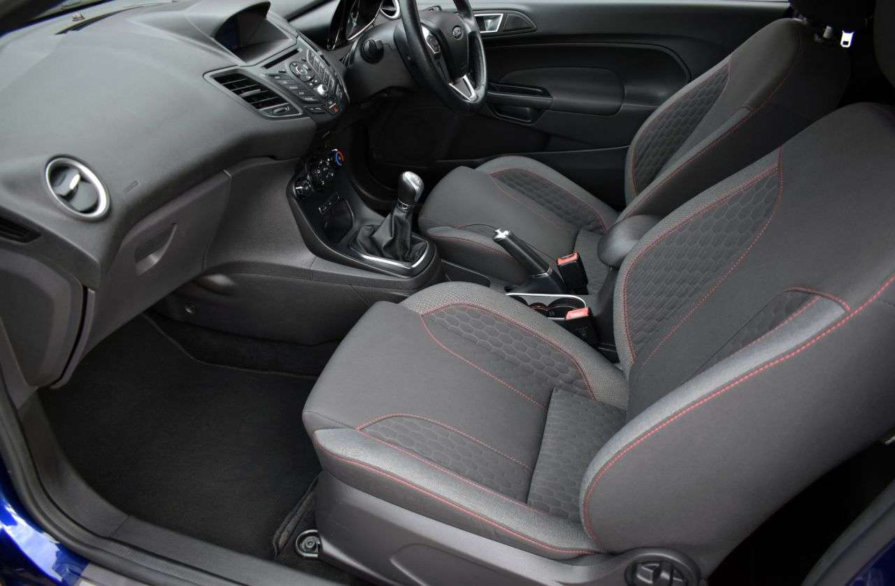 2017 FORD FIESTA 2017 FORD FIESTA