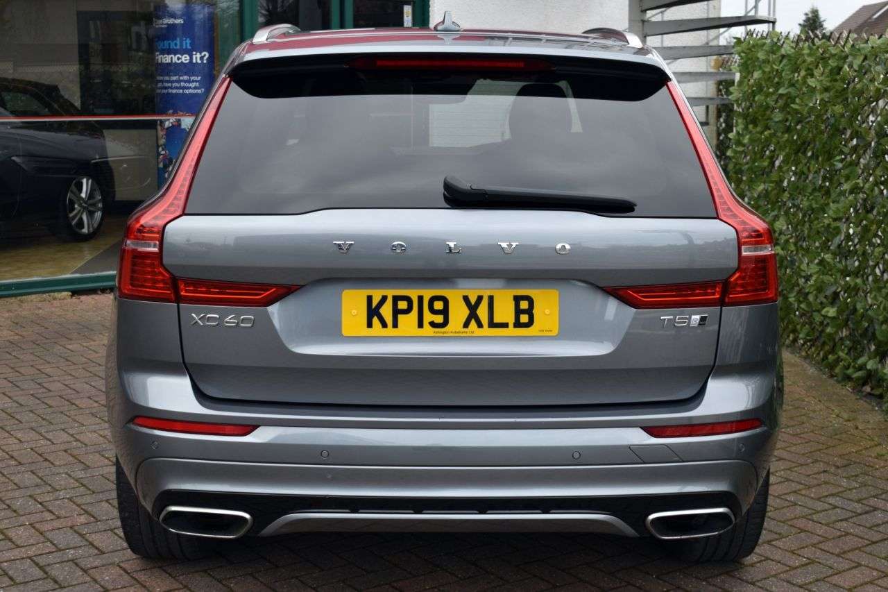 2019 VOLVO XC60 2019 VOLVO XC60