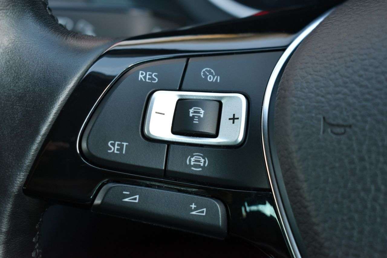 2020 VOLKSWAGEN TIGUAN 2020 VOLKSWAGEN TIGUAN