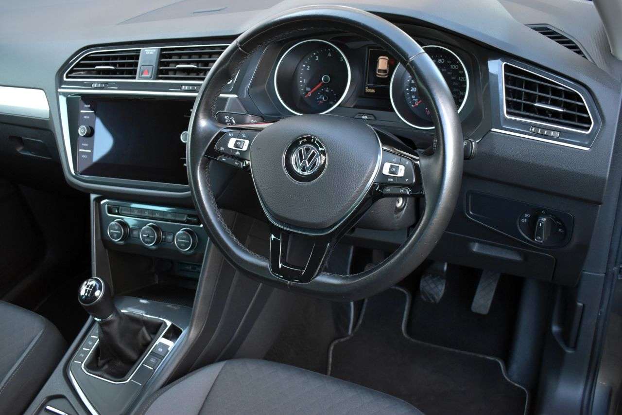 2020 VOLKSWAGEN TIGUAN 2020 VOLKSWAGEN TIGUAN