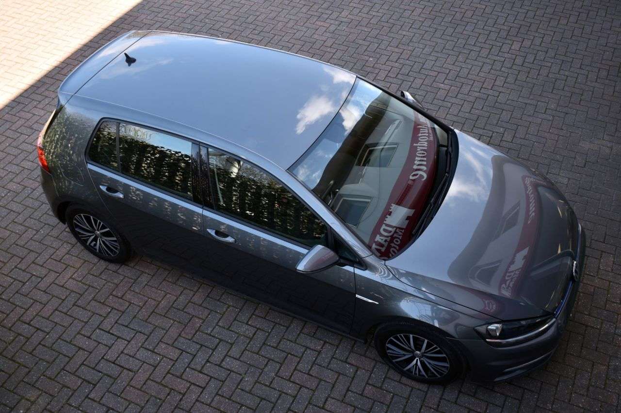 2018 VOLKSWAGEN GOLF 2018 VOLKSWAGEN GOLF