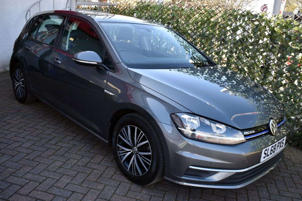 2018 VOLKSWAGEN GOLF 2018 VOLKSWAGEN GOLF