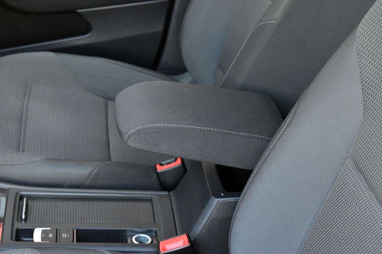 2018 VOLKSWAGEN GOLF 2018 VOLKSWAGEN GOLF