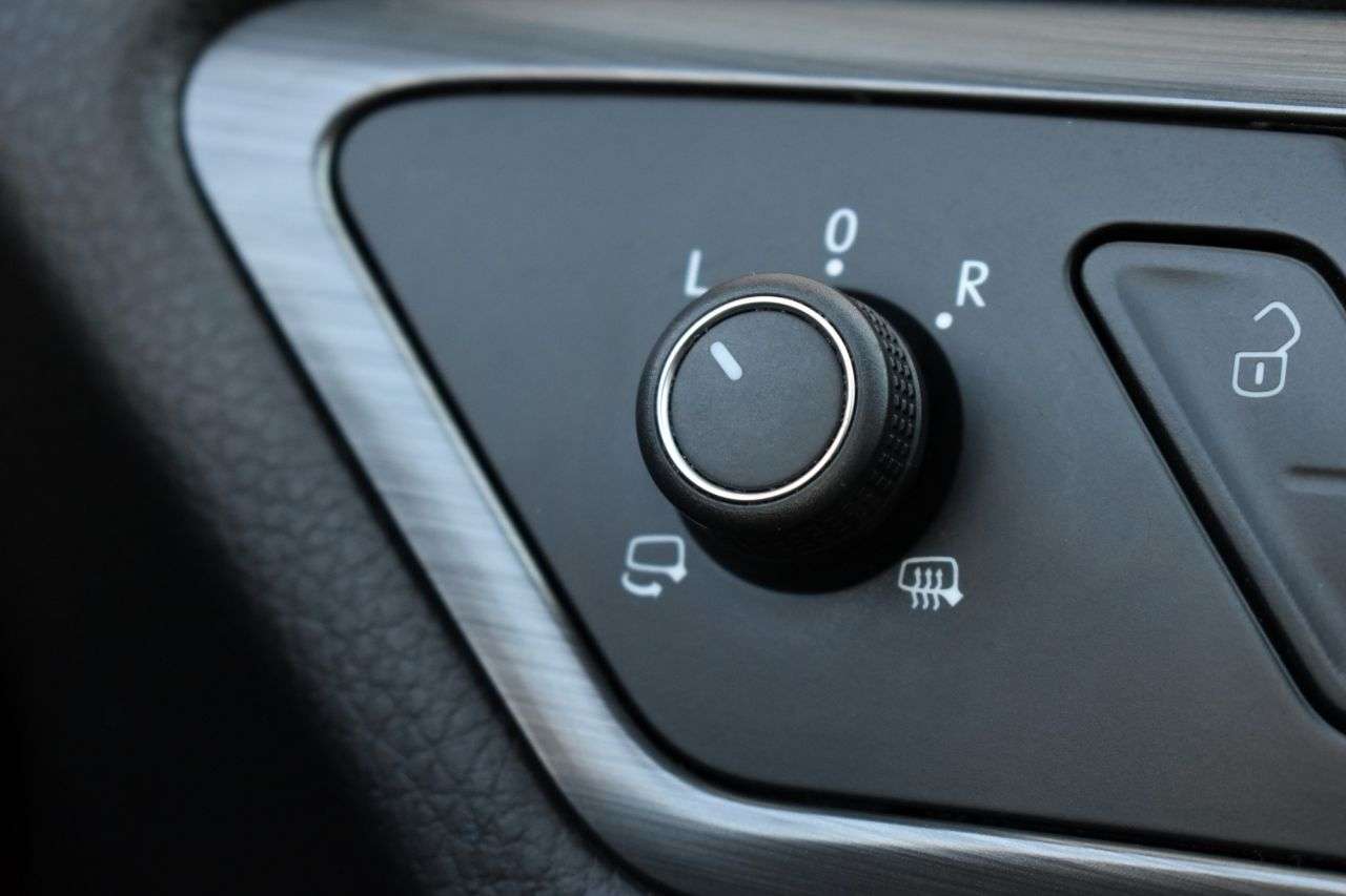 2018 VOLKSWAGEN GOLF 2018 VOLKSWAGEN GOLF