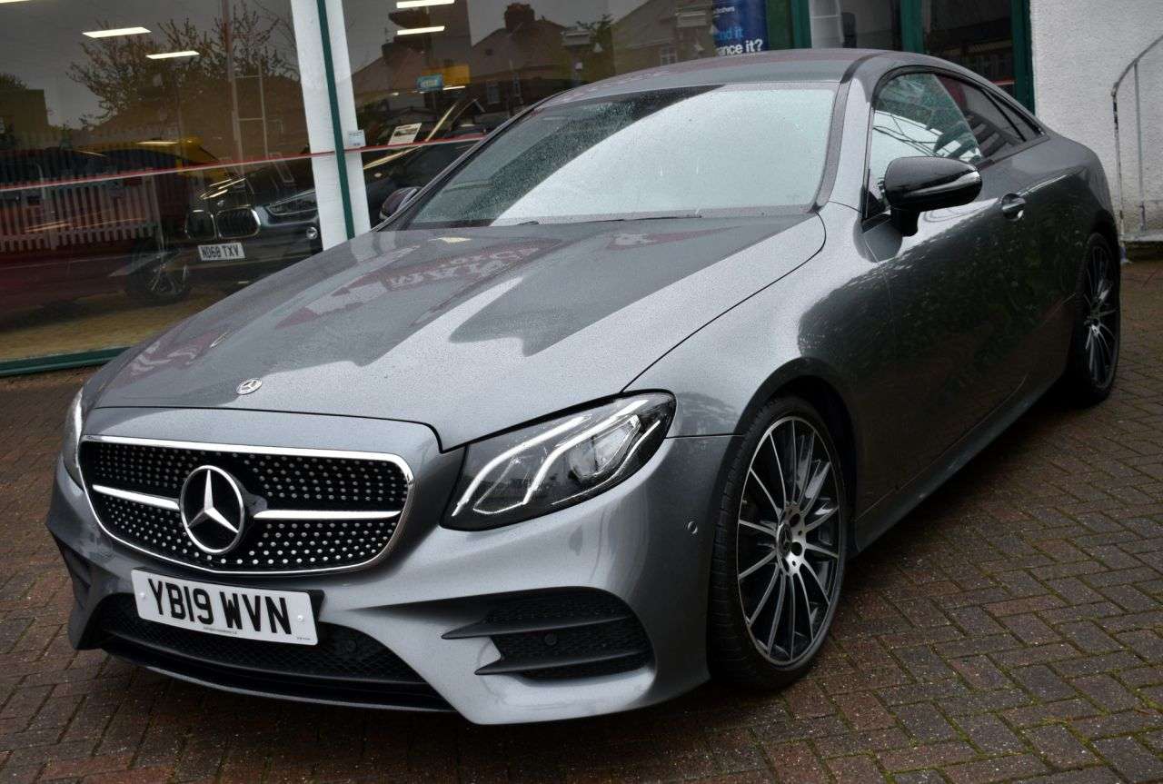 A 2019 MERCEDES-BENZ E-CLASS E220d AMG LINE COUPE 9G-TRONIC+ AUTO 191 BHP (EURO 6) COMAND / Heated Seats A 2019 MERCEDES-BENZ E-CLASS E220d AMG LINE COUPE 9G-TRONIC+ AUTO 191 BHP (EURO 6) COMAND / Heated Seats